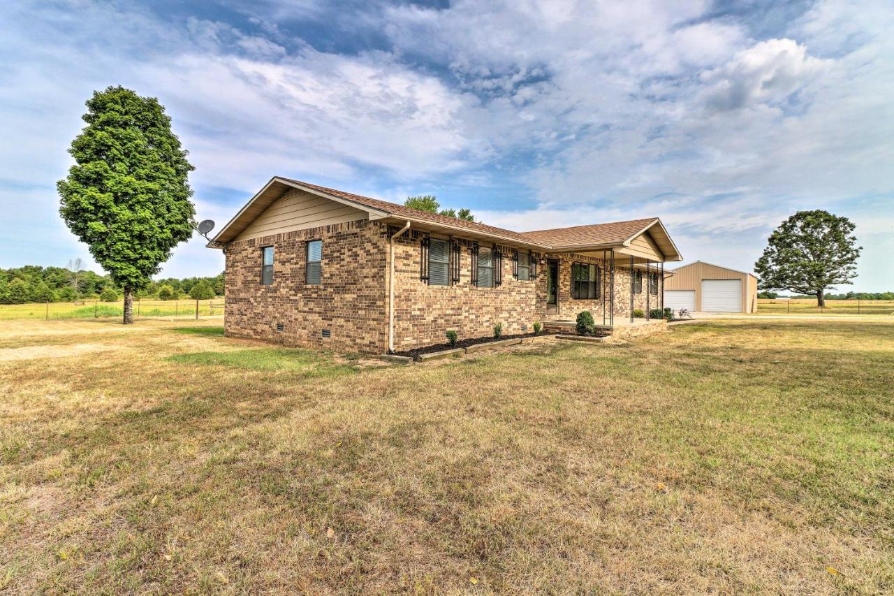 Charming Mountain Home Getaway With Gas Grill! Exterior photo